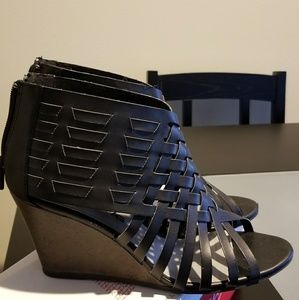 American Eagle Caged Sandals